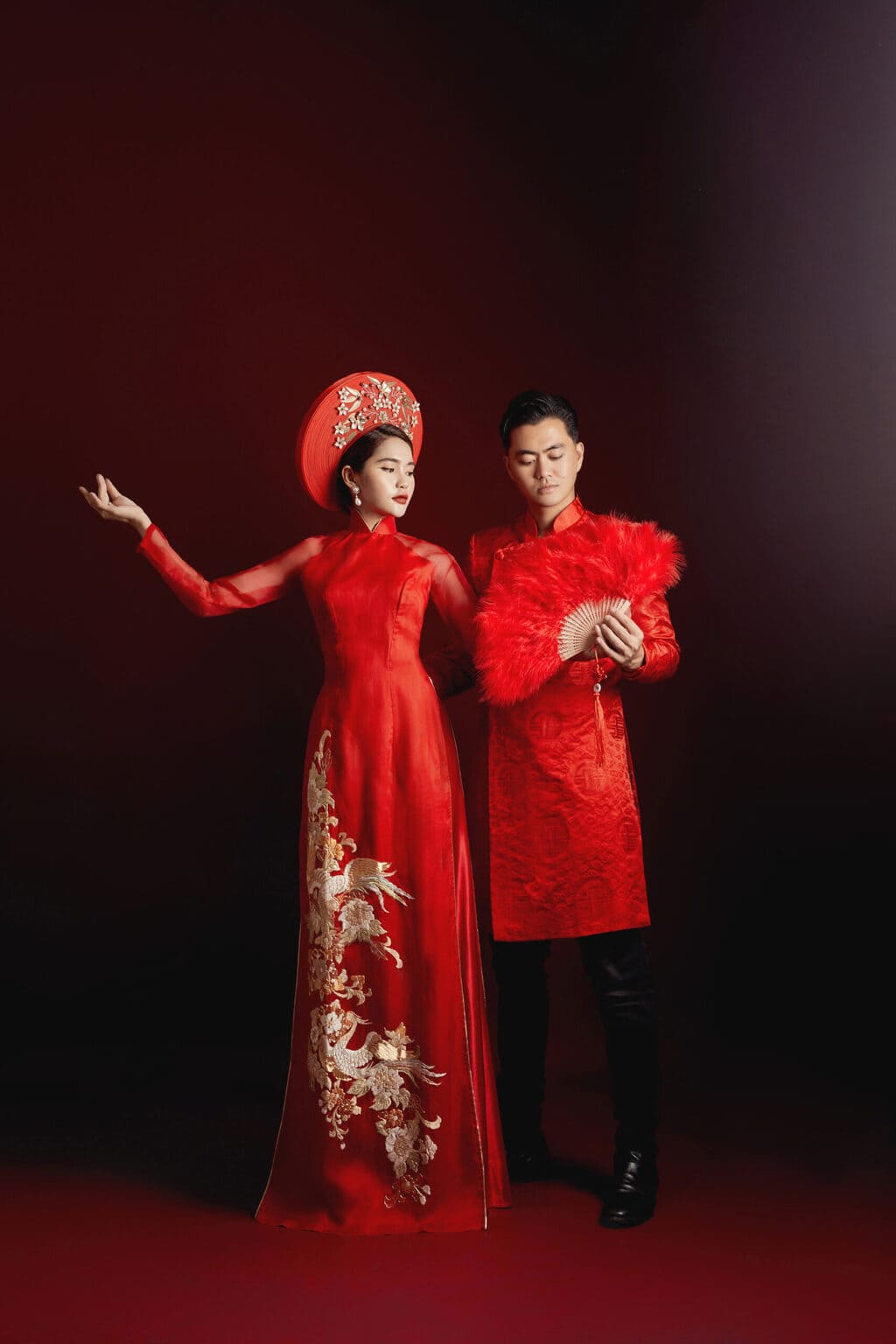 Mẫu tóc cho cô dâu mặc áo dài